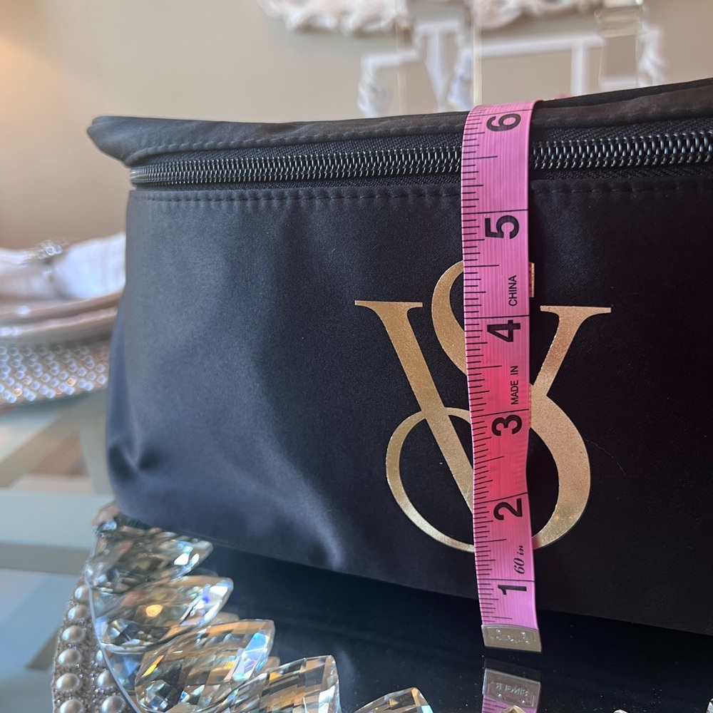 💗 Victoria’s Secret VS Pink Black Bra Swim Beauty Travel Bag Case Gold Logo - Picture 8 of 9